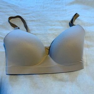 Soma Enbliss Wireless 34DD Nude Color